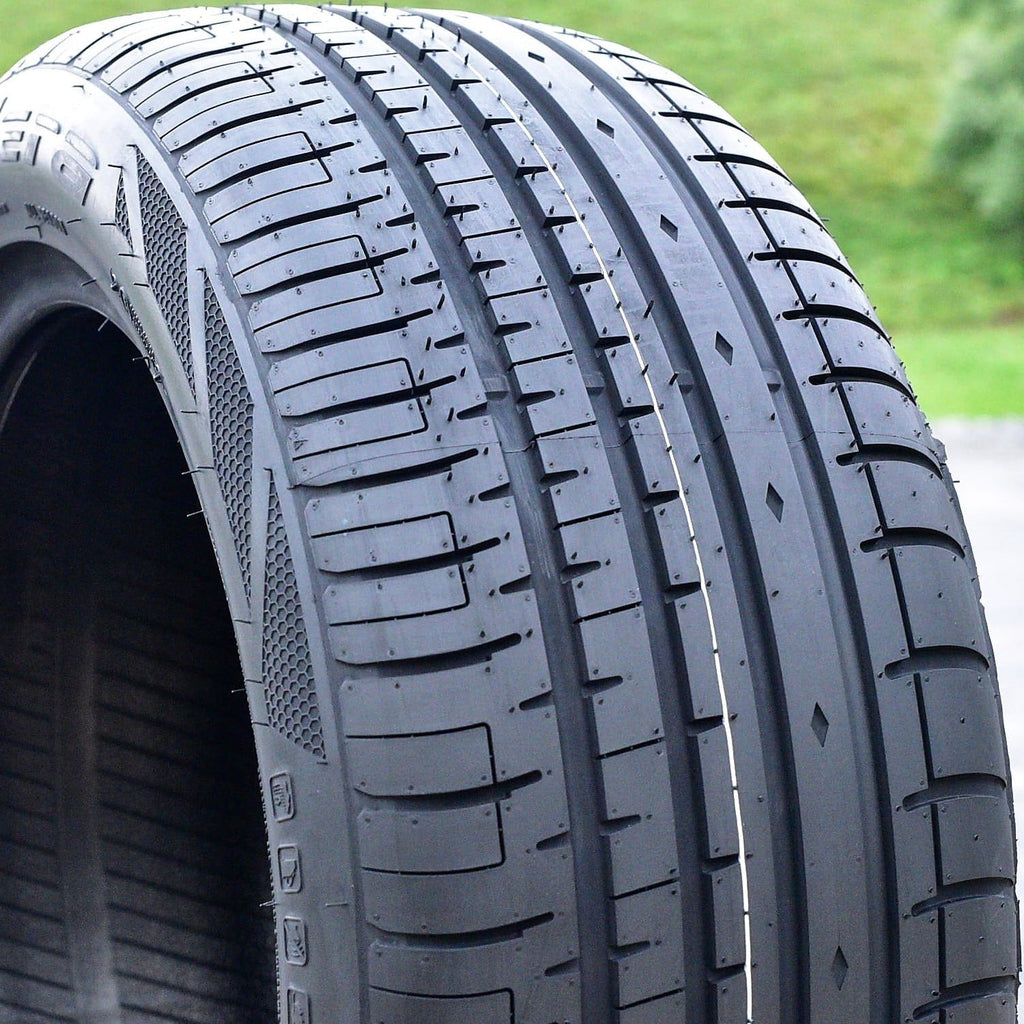 A set of 4 (four 225/40R20 101W XL AS A/S performance tires